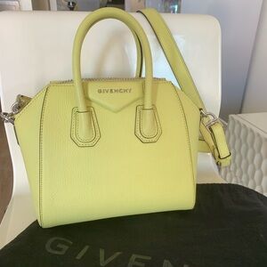 Givenchy mini Antigona in neon yellow/green